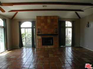 522 N Edinburgh Ave, Los Angeles, CA 90048