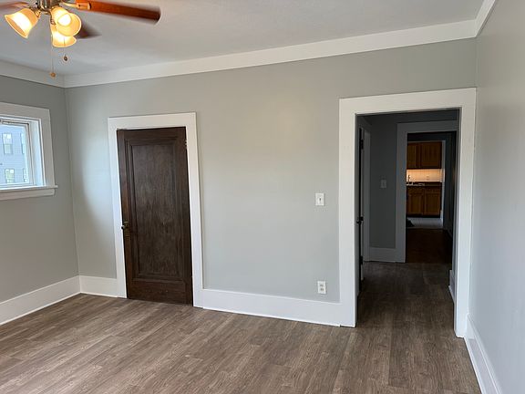 5th image of 3205 Meadowbrook Blvd #4