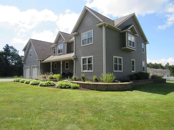 1030 Mount Vernon Street, Derby, VT 05829