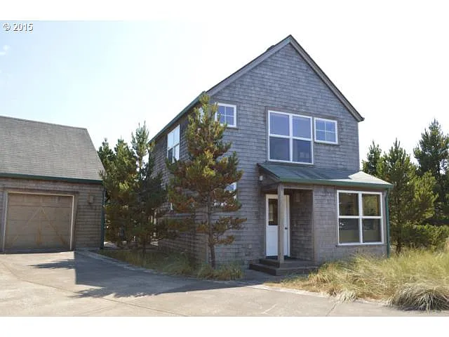 5895 Barefoot Ln photo 1