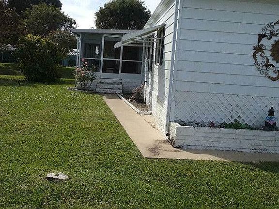 2nd image of 6706 NW 29th Ct