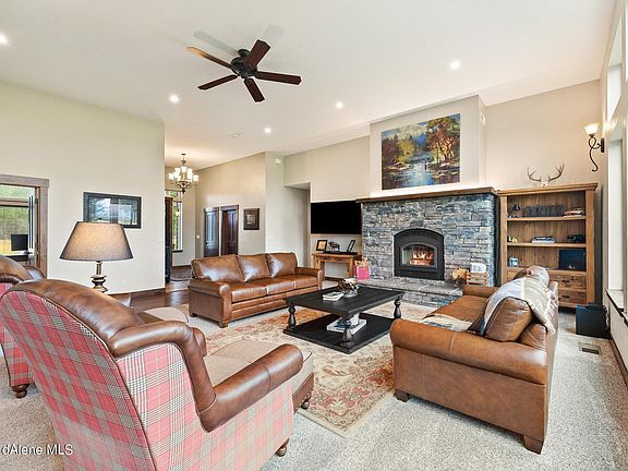 5th image of 23908 N Citadel Rd
