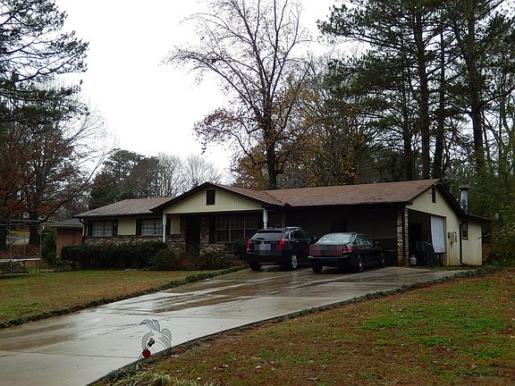 4th image of 282 Rockin Hill Dr SW