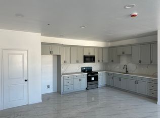 16220 Arrow Blvd #F763C6815, Fontana, CA 92335