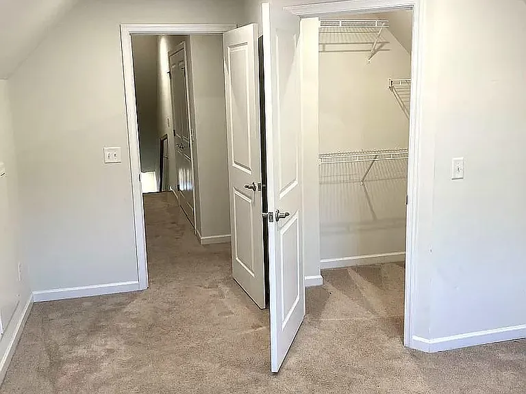 238 Marion Rd — Photo 19