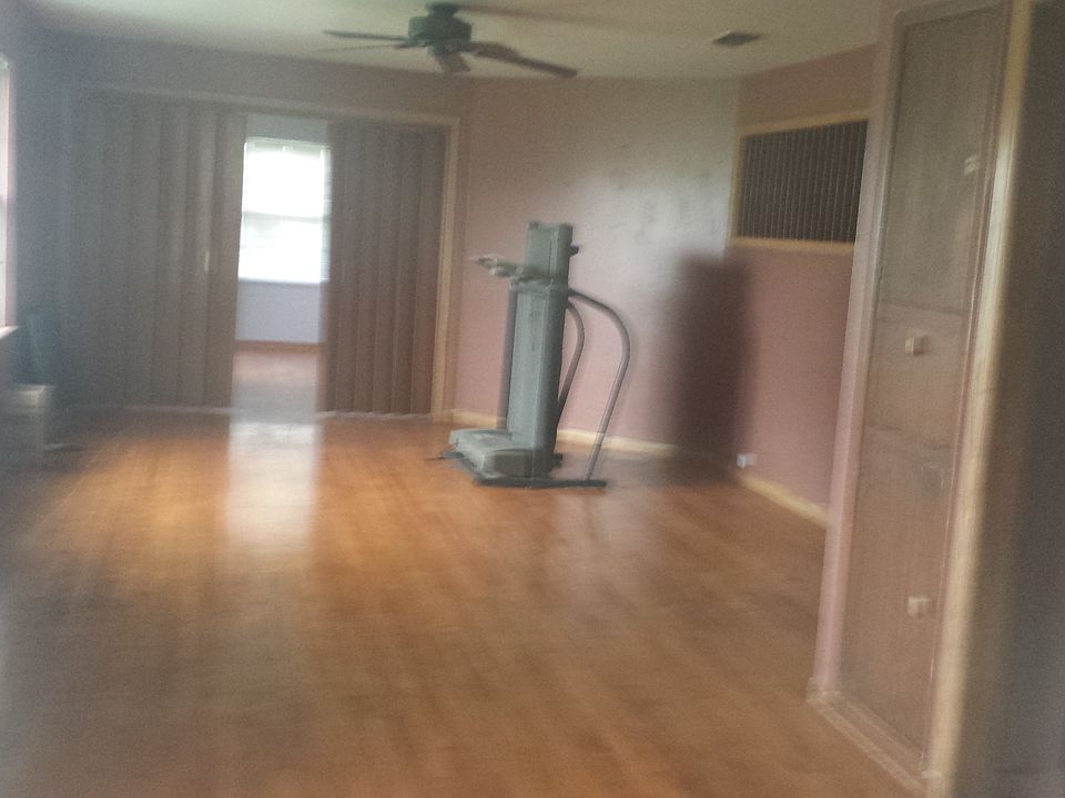 2nd image of 7504 County Road 1009