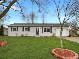 403 Park Cir, Saint Joseph, IL