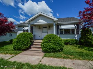 600 Grassy Island Ave, Jessup, PA 18434