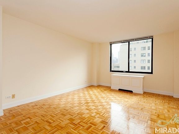 4th image of 145 W 67th St APT 12H