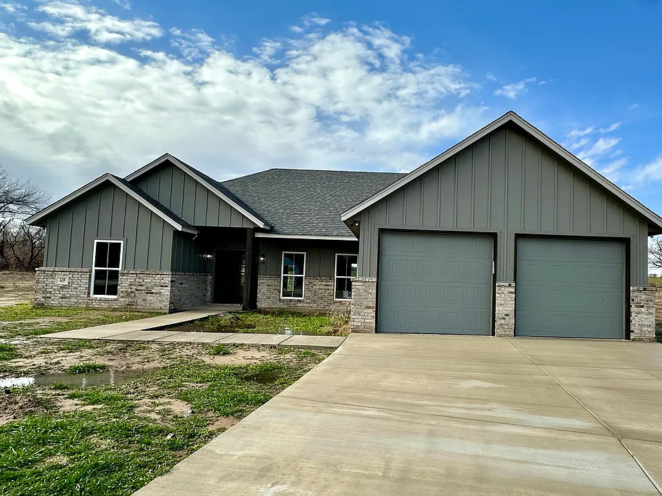 120 McBryde Ln