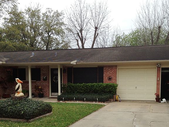 2nd image of 515 Willowick Dr