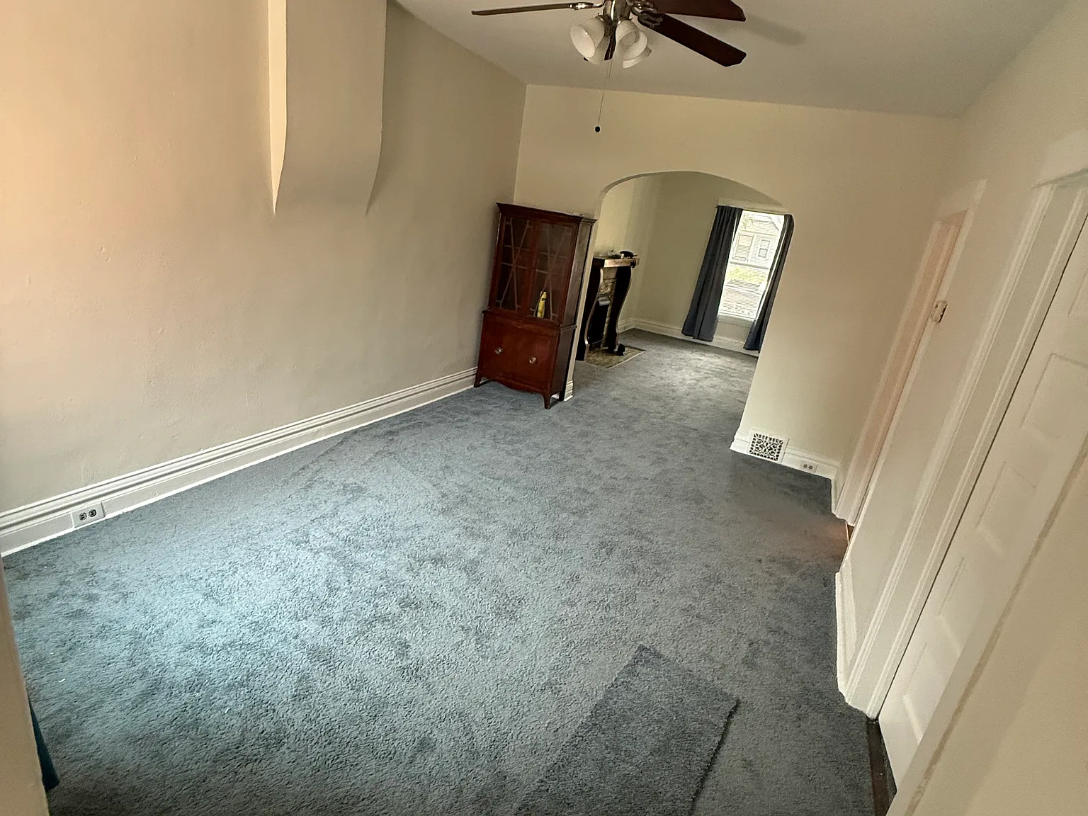 2642 N High St — Photo 1
