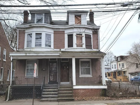 699 Southard St, Trenton, NJ 08638