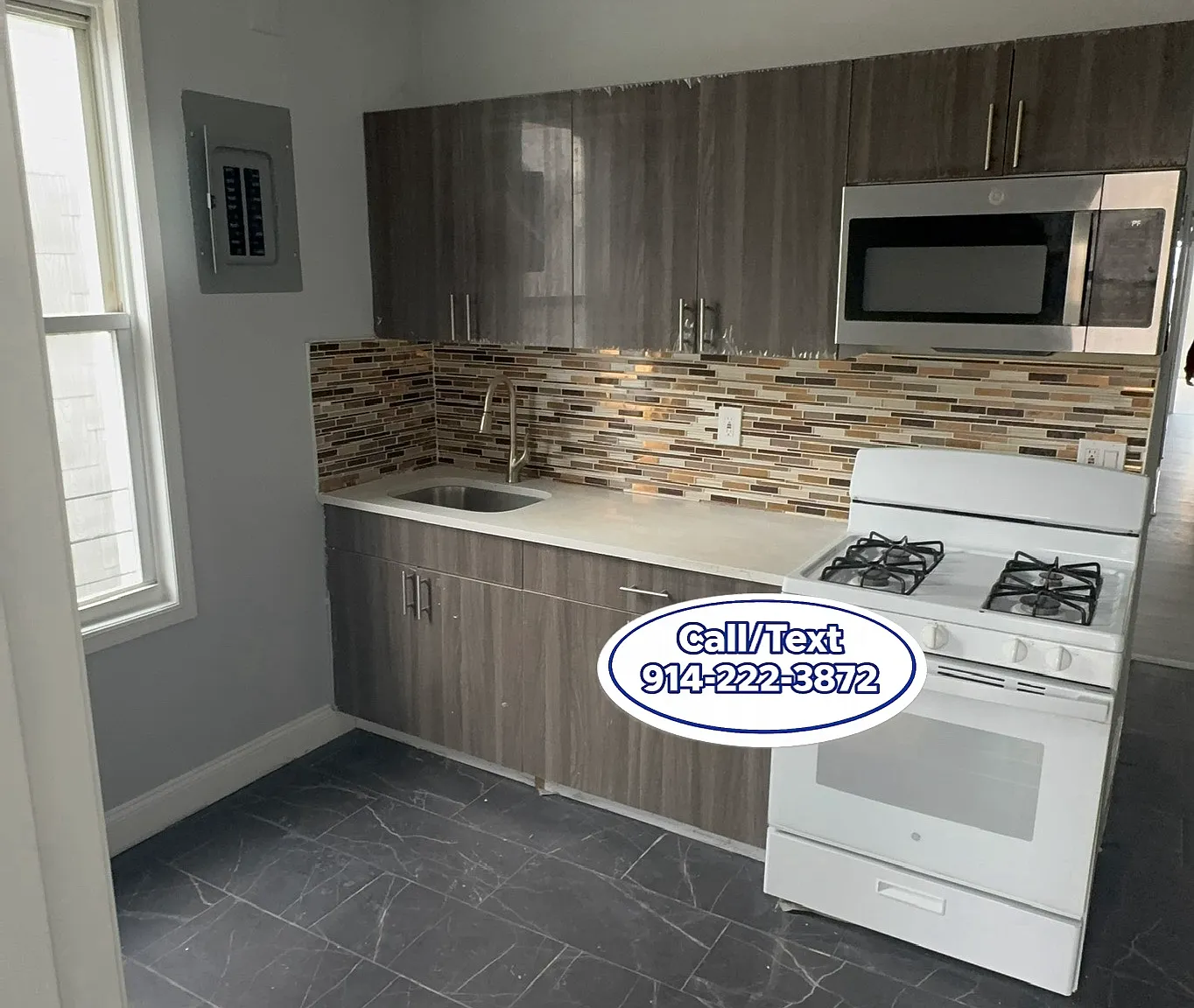 3 bed, $3,000 — Photo 1