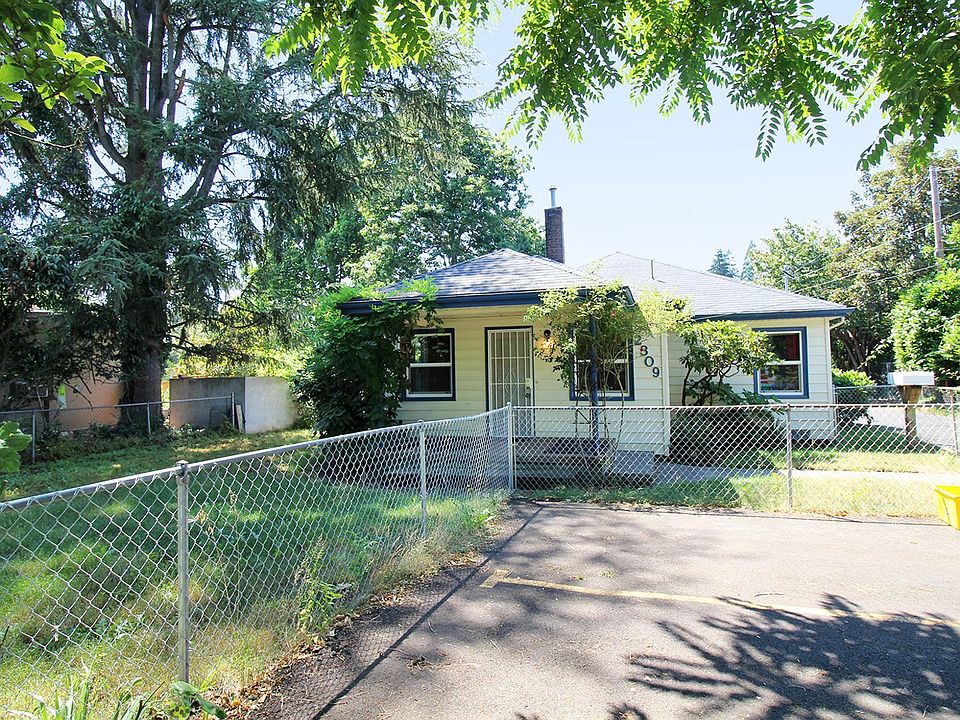 1st image of 2309-2317 SE 90th Ave #2309