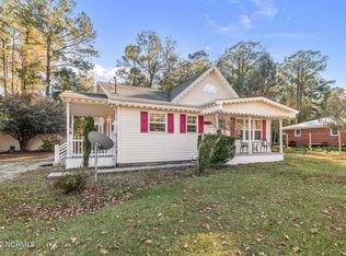 2145 Dawson Cabin Rd, Jacksonville, NC 28540