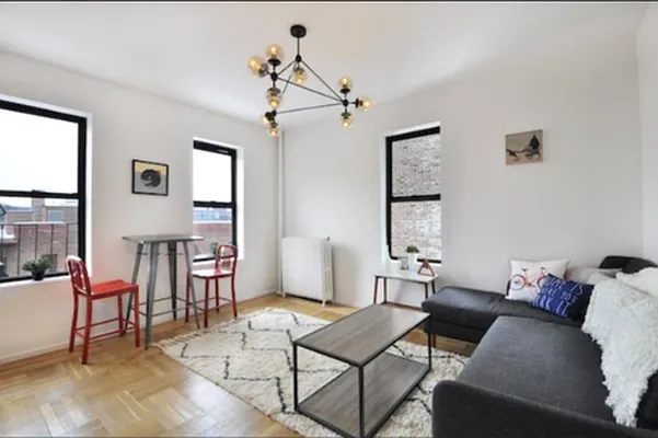 Rented by New Holland Residences | media 17