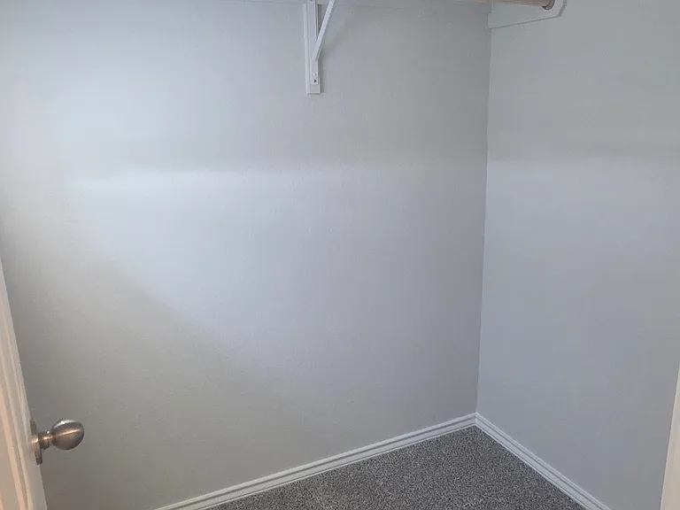 12552 Tarres Ct — Photo 14