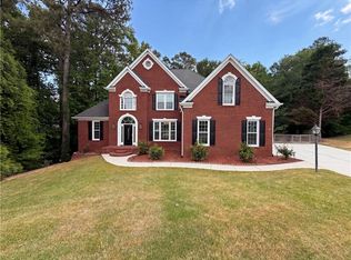 724 Beacon Cv, Lawrenceville, GA 30043