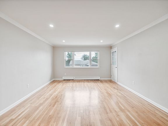 2nd image of 2 Carlen Ct #1