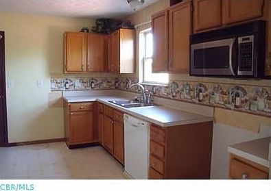 2nd image of 2830 Quailview Ln