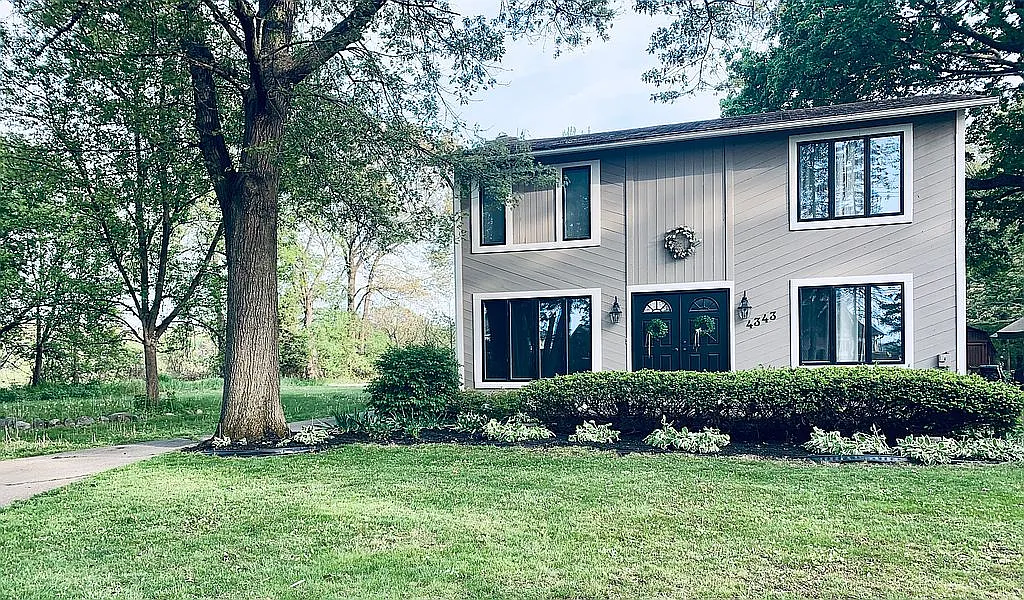 4343 Skusa Dr photo 1