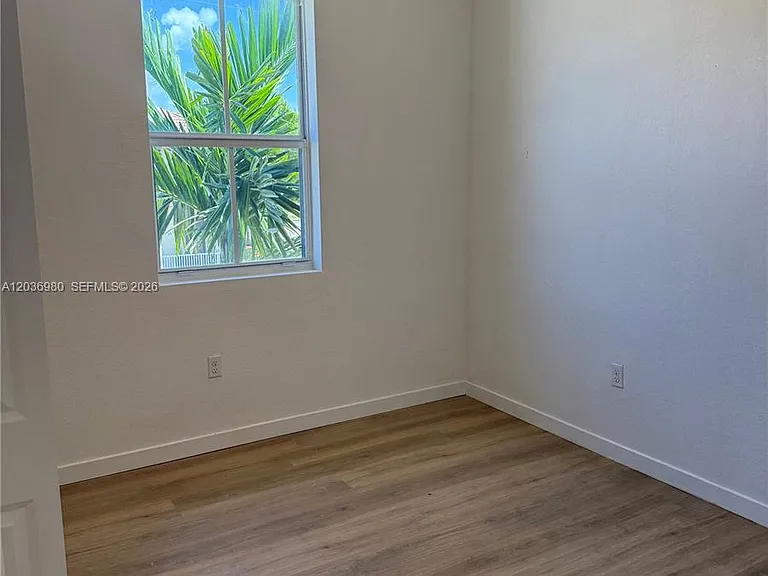 24360 SW 117th Ave — Photo 13