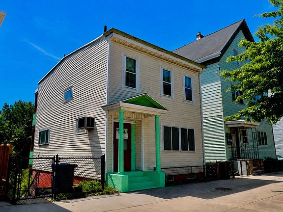 3rd image of 551 Bennington St