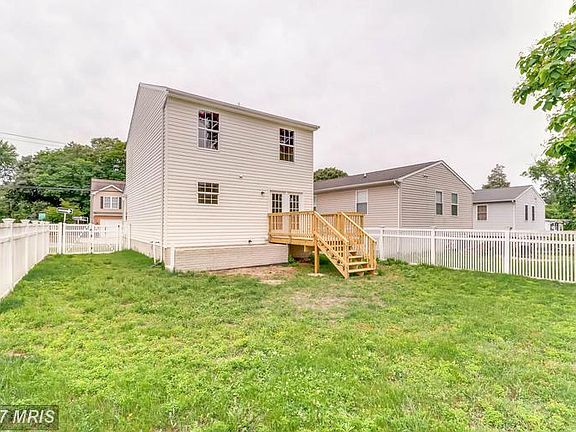 4th image of 7815A Catherine Ave