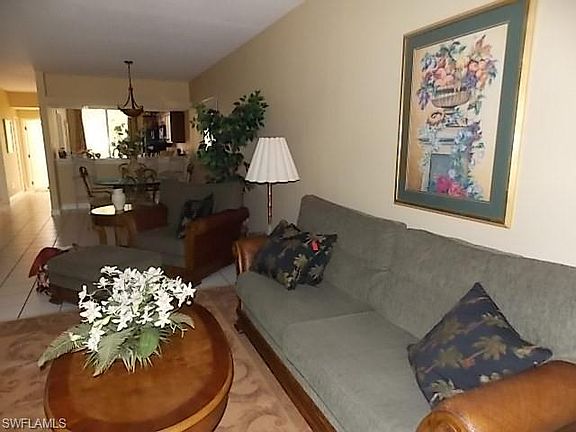 4th image of 2225 Hidden Lake Dr #3303
