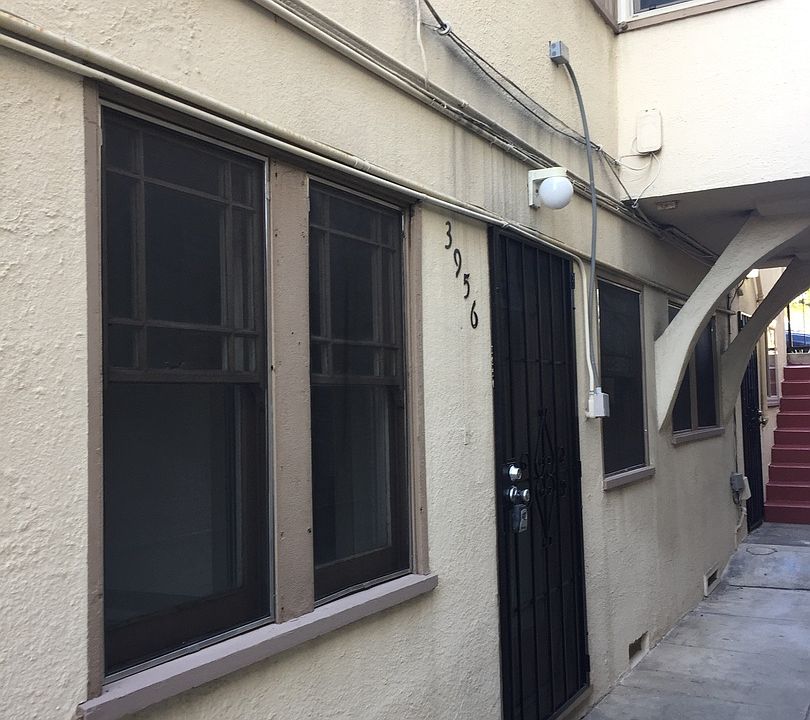 1st image of 3956 Park Blvd #0