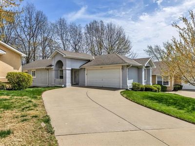 7911 N Cherry St, Gladstone, MO, 64118