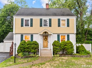 5 Van Rose Drive, North Haven, CT 06473