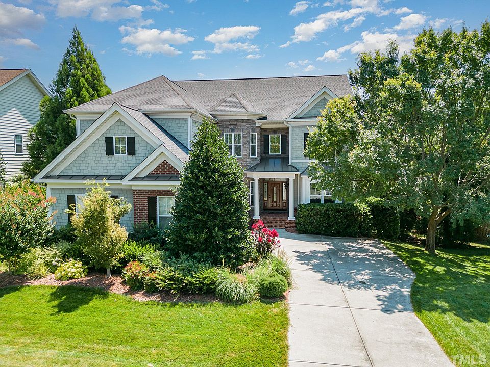1st image of 401 S Bend Dr #86