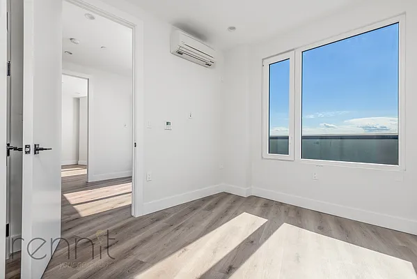 Rented by Rennit Inc. | media 11