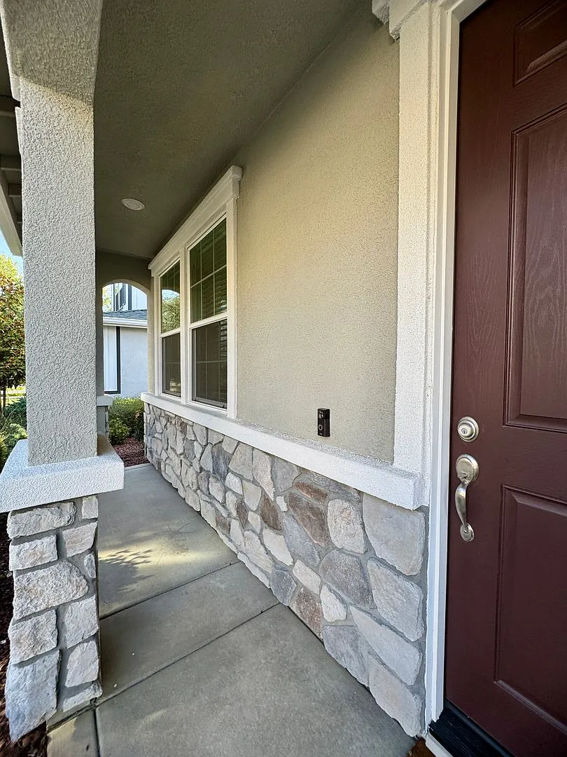 Beautiful Home Available in Citrus Heights! — Photo 3