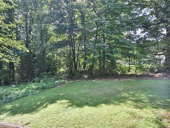 4th image of 203 Arbor Grove Bapt Ch Rd