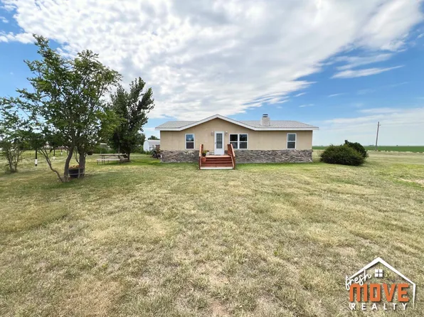990 Maize Ct, Garden City, KS 67846