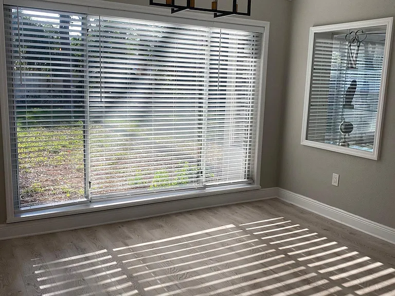 11552 Oval Dr E — Photo 14