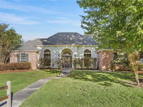 702 Shady Ln, Madisonville, LA 70447
