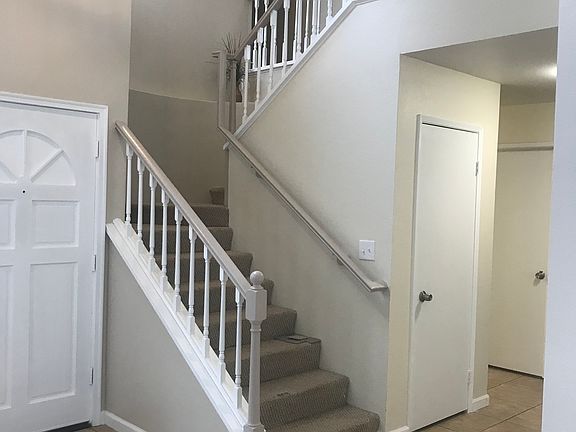 2nd image of 31055 Larchwood St
