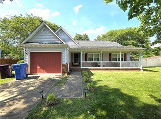 1404 New Mill Dr, Chesapeake, VA 23322