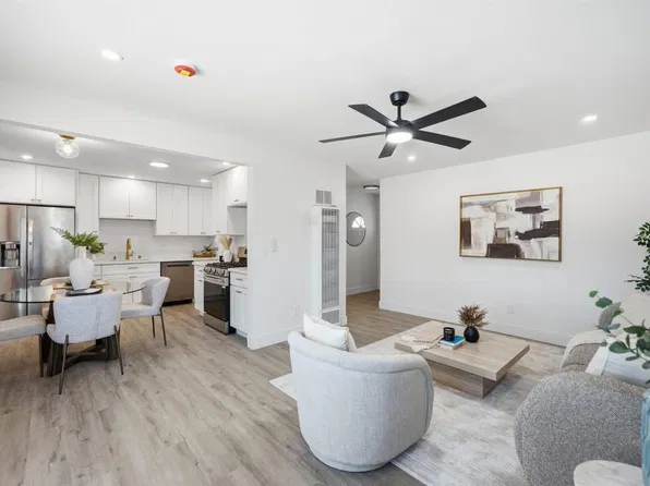 7892 Hunthaven Rd, San Diego, CA 92114