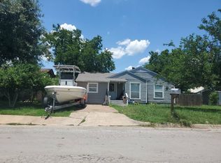 1711 SE 21st St, Mineral Wells, TX 76067