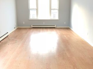 318 Beach 66 St #1, Arverne, NY 11692