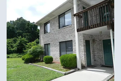 819 Belmont Dr #1A Photo 1