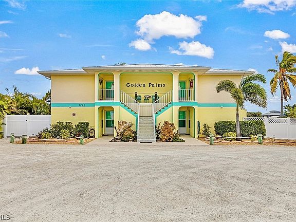 2nd image of 3226 Stringfellow Rd