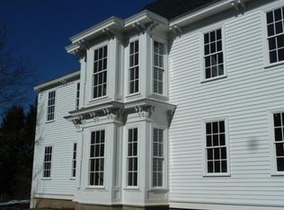 141 Main St APT 3, Essex, MA 01929