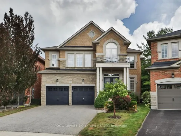 488 Foxcroft Blvd, Newmarket, ON L3X 3L7