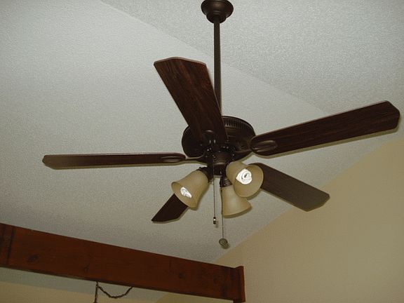 3rd image of 4969 Dover Cir